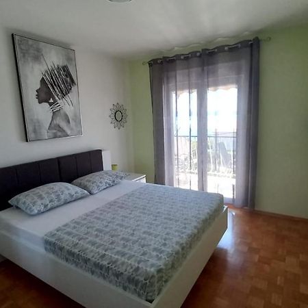 פודסטראנה Apartman Marta מראה חיצוני תמונה