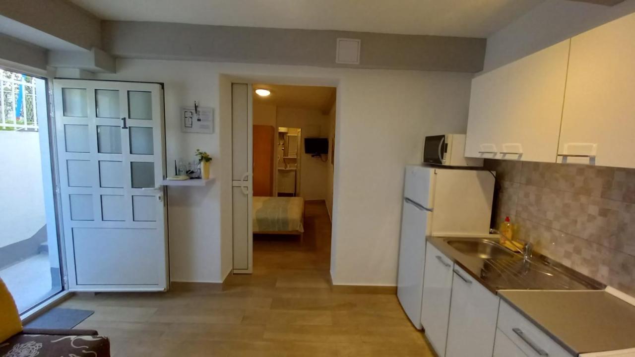 פודסטראנה Apartman Marta מראה חיצוני תמונה