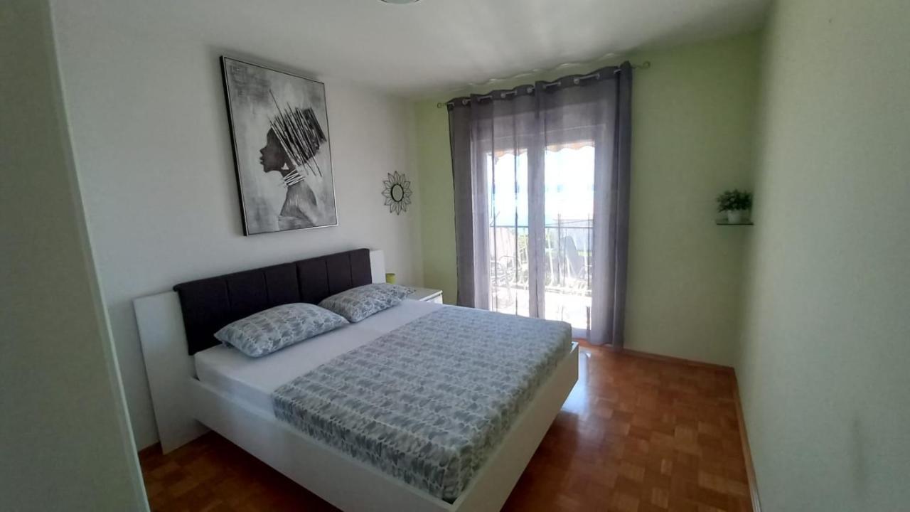 פודסטראנה Apartman Marta מראה חיצוני תמונה